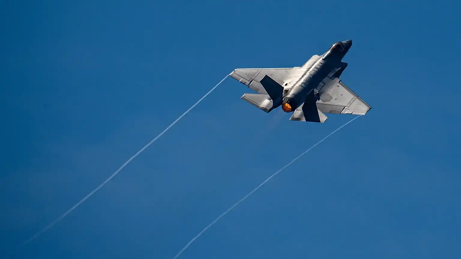 إسقاط مقاتلة أمريكية